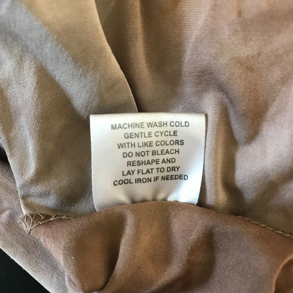 Shannon Ford New York Womens Brown Tan Geo Zig Zag Print V Neck Peplum Blouse 1X - Picture 12 of 12